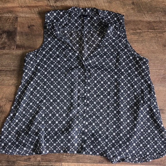 Gap Tank Blouse - Picture 1 of 2